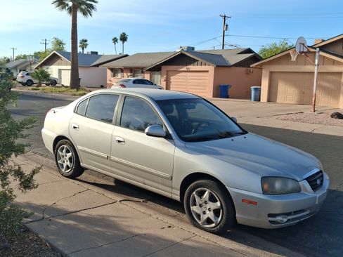 Used 2005 Hyundai Elantra GLS FWD image 4