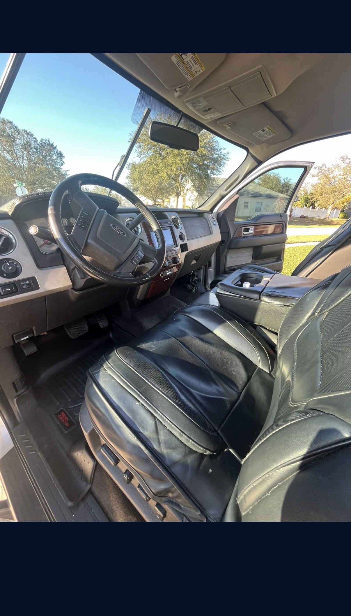 Used 2010 Ford F150 Lariat AWD/4WD image 5