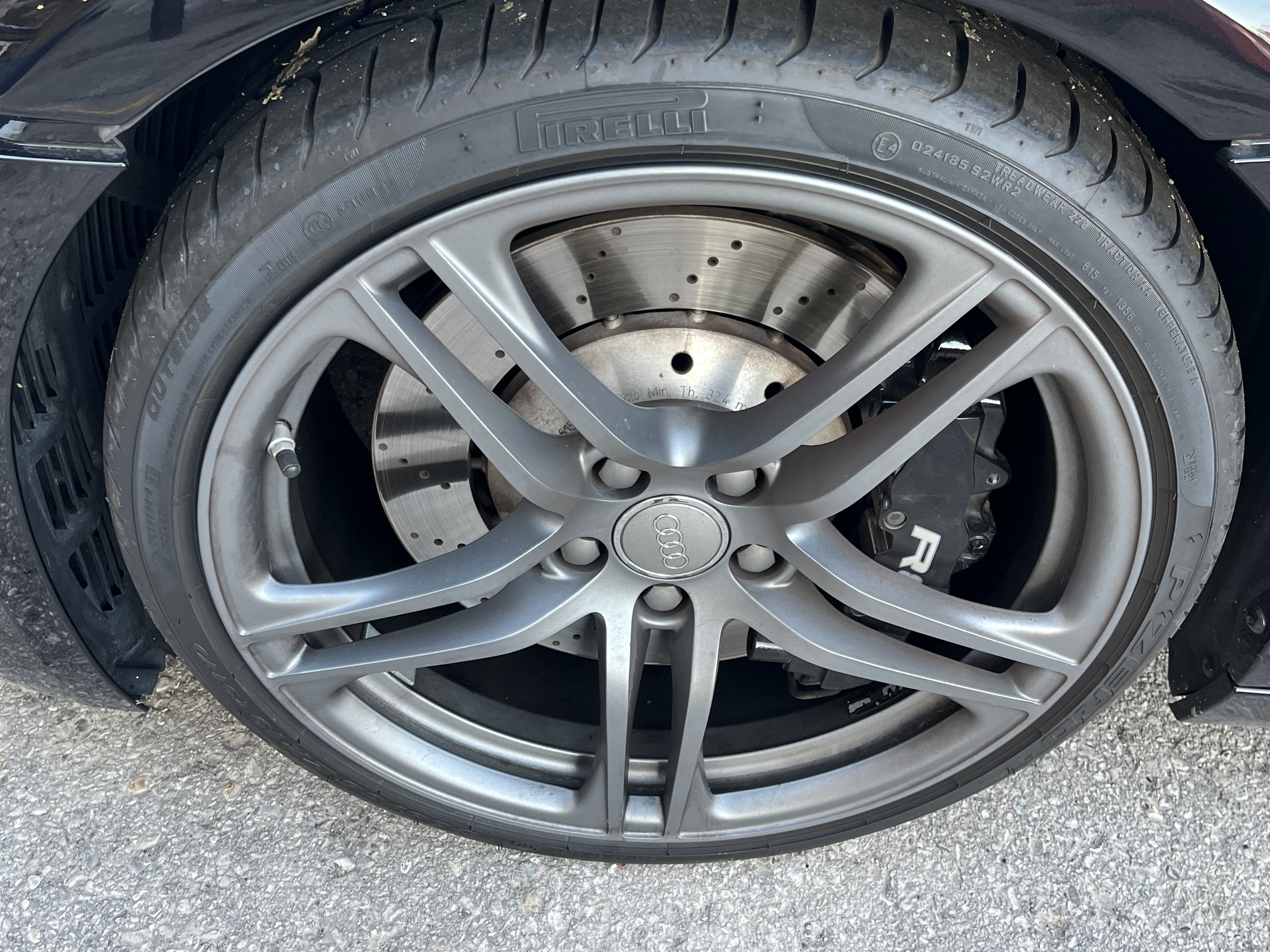 Used 2011 Audi R8 V10 AWD/4WD image 21