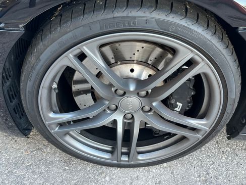 Used 2011 Audi R8 V10 AWD/4WD image 21