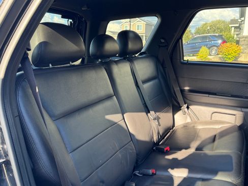 Used 2009 Ford Escape XLT AWD/4WD image 10