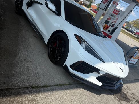 Used 2021 Chevrolet Corvette Stingray Preferred Cpe w/ 2LT image 4