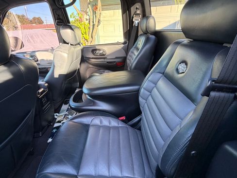 Used 2002 Ford F150 Harley-Davidson image 9