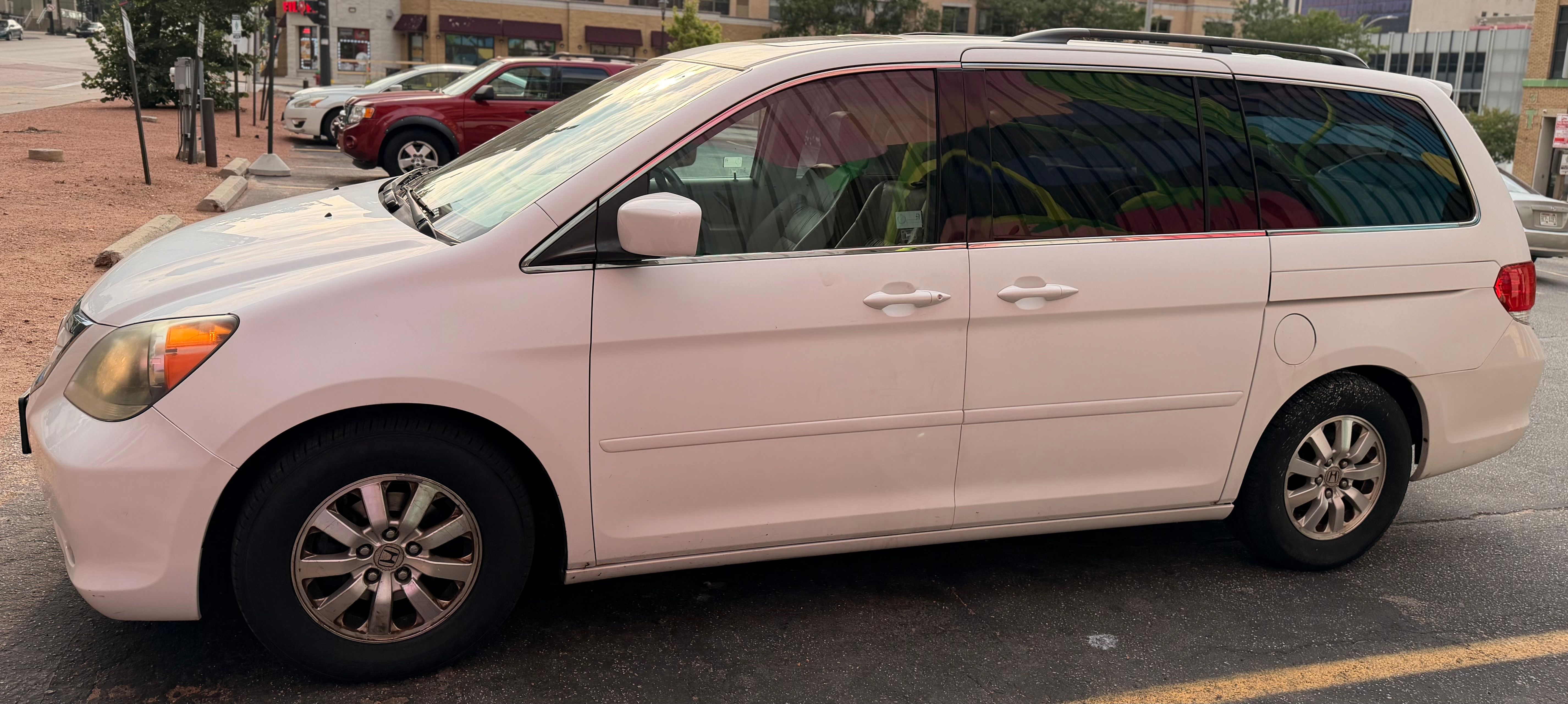 Used 2010 Honda Odyssey EX-L image 14