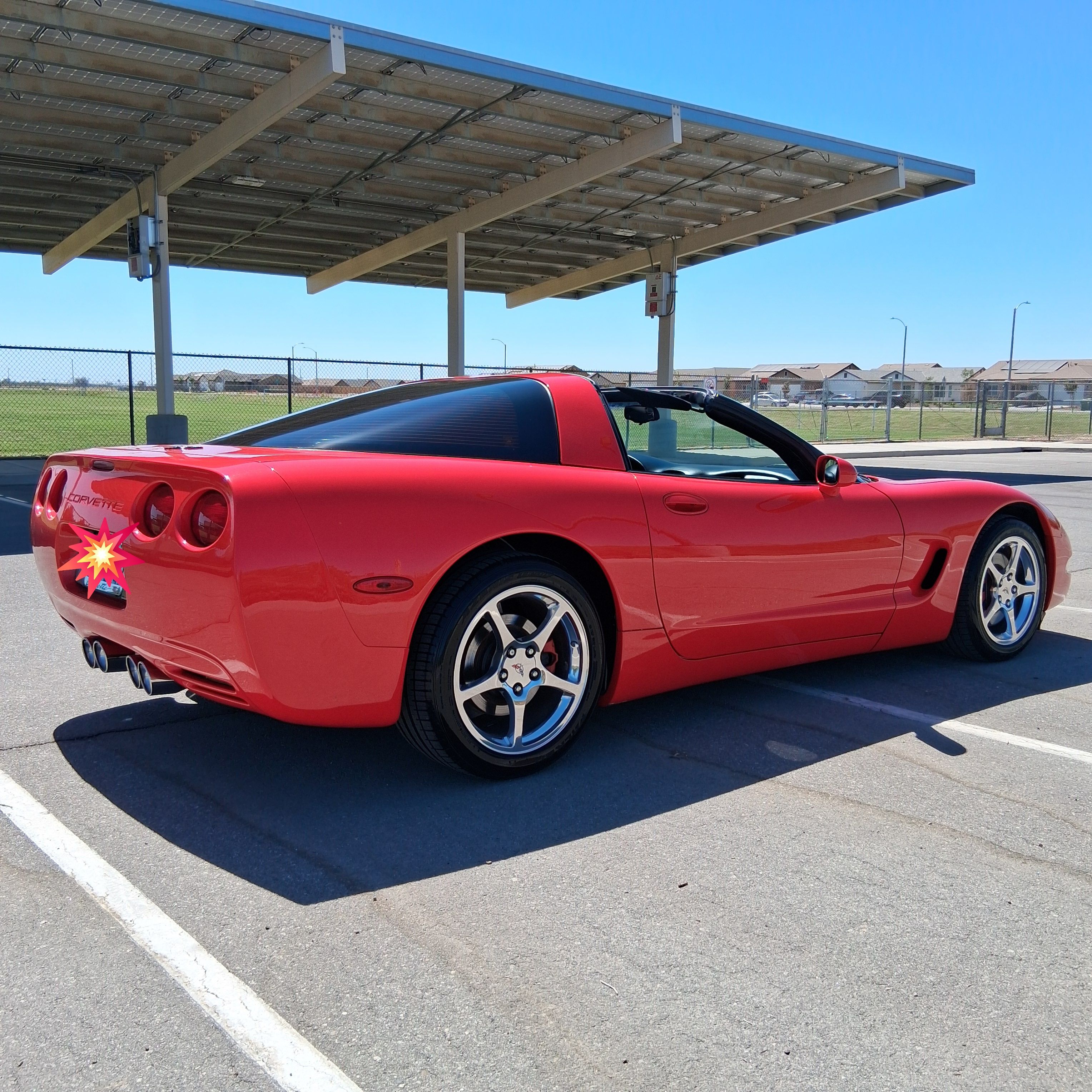 Used 2002 Chevrolet Corvette Coupe RWD image 2