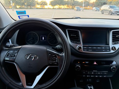 Used 2016 Hyundai Tucson Limited image 13
