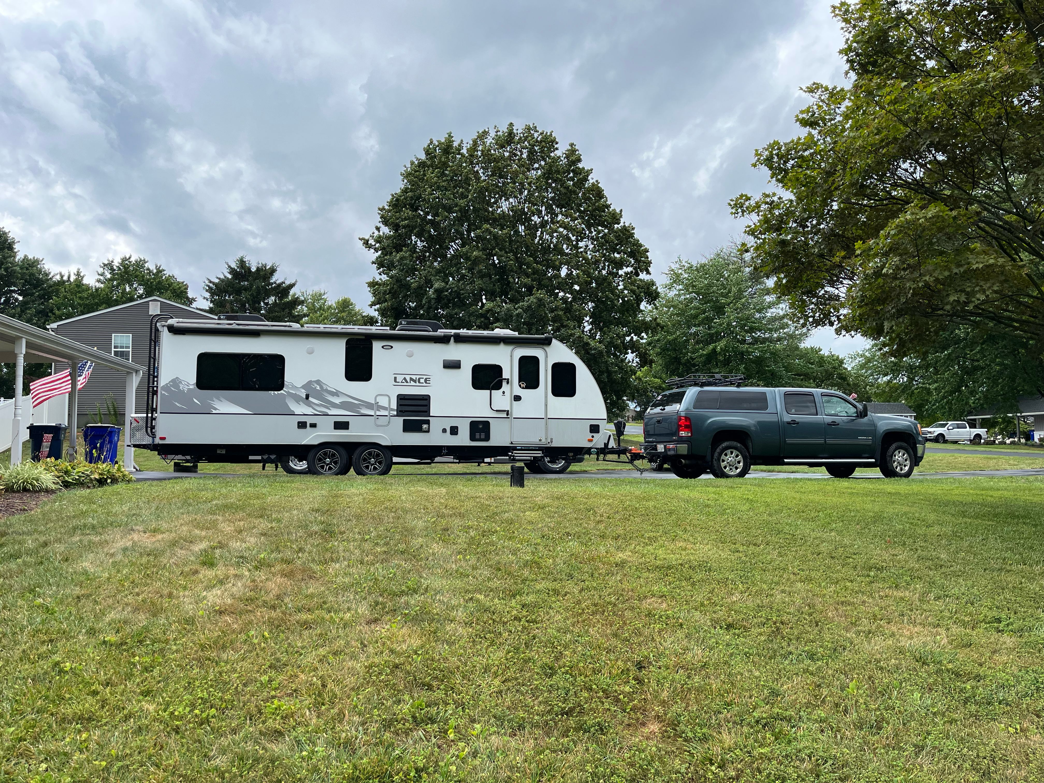 Used 2012 GMC Sierra 3500 SLE w/ SLE Preferred Package AWD/4WD image 16