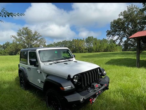 Used 2021 Jeep Wrangler Sport image 1