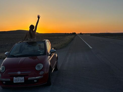 Used 2013 FIAT 500 Lounge w/ Luxury Leather Pkg FWD image 14
