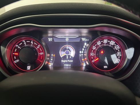 Used 2018 Dodge Challenger GT image 8