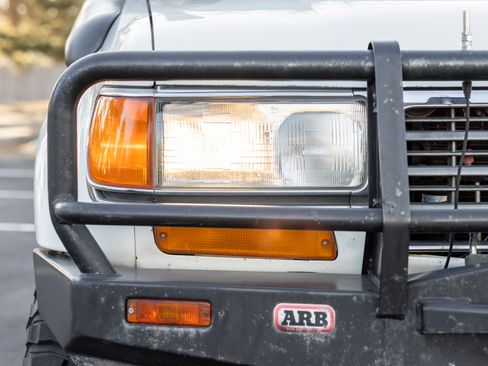 Used 1996 Toyota Land Cruiser Sport Utility 4D image 11