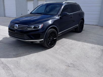 Used 2016 Volkswagen Touareg Sport