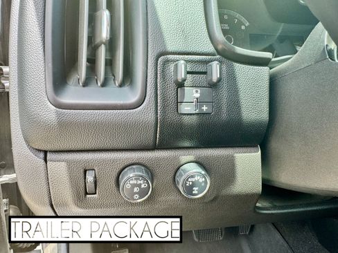 Used 2021 Chevrolet Colorado Z71 w/ Safety Package image 20
