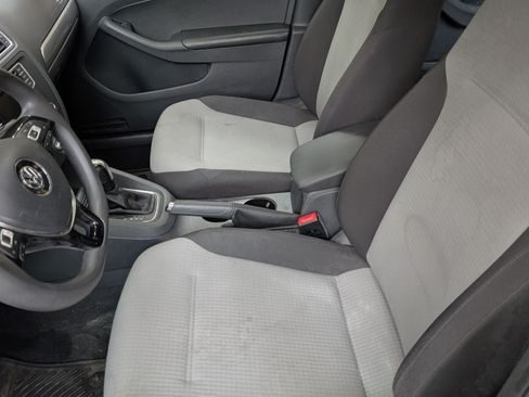 Used 2017 Volkswagen Jetta S FWD image 12