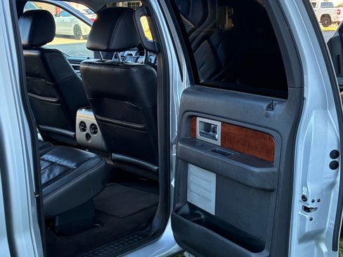 Used 2010 Ford F150 Lariat image 26