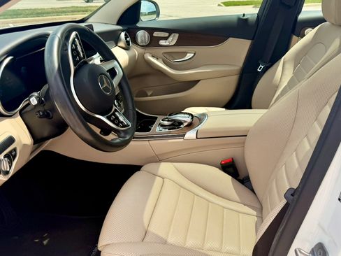 Used 2019 Mercedes-Benz C 300 4MATIC Sedan image 14