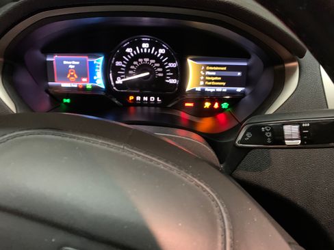 Used 2020 Lincoln MKZ Reserve w/ Elements Package image 13