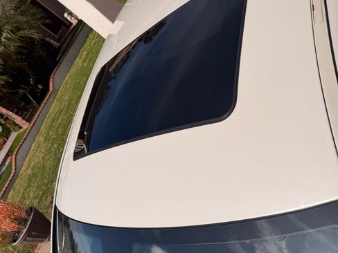 Used 2009 Mercedes-Benz CLS 550 image 16