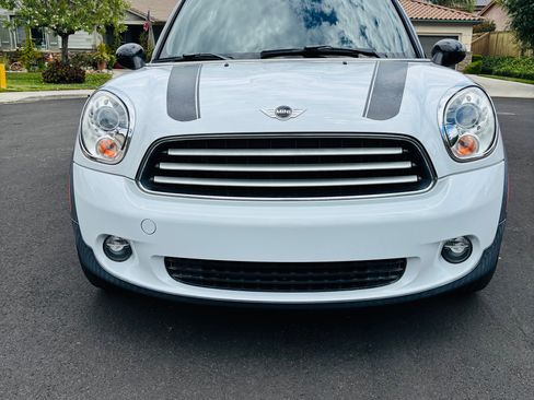 Used 2012 MINI Cooper Countryman FWD image 13