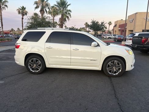 Used 2011 GMC Acadia Denali FWD image 1