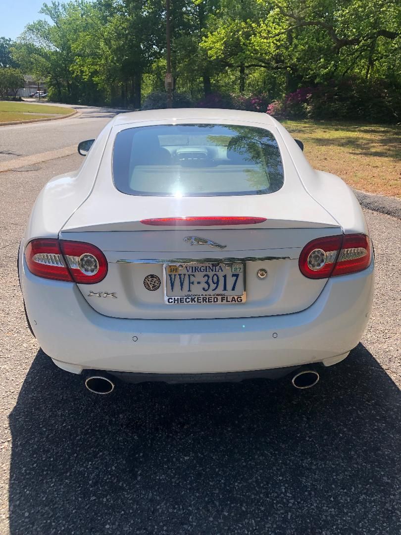 Used 2014 Jaguar XK Coupe RWD image 8