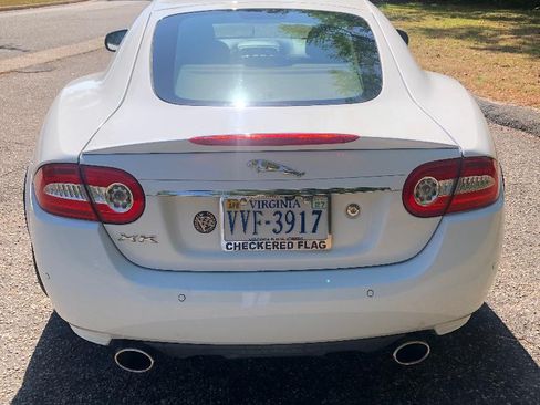 Used 2014 Jaguar XK Coupe RWD image 8