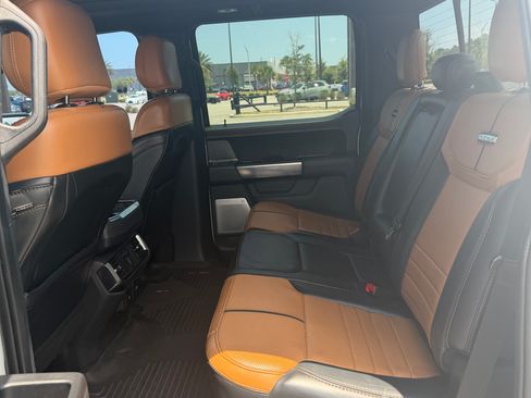 Used 2021 Ford F150 Platinum AWD/4WD image 11