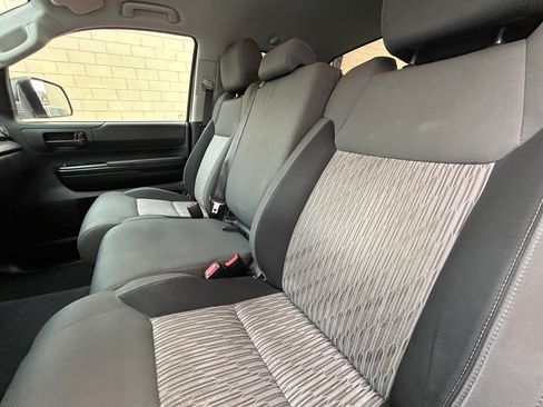 Used 2014 Toyota Tundra SR image 21