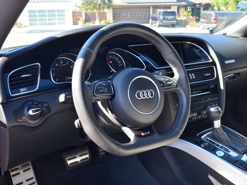 Used 2013 Audi RS 5 Coupe AWD/4WD image 12