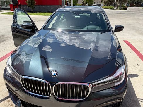 Used 2019 BMW 740i w/ Executive Package RWD image 1