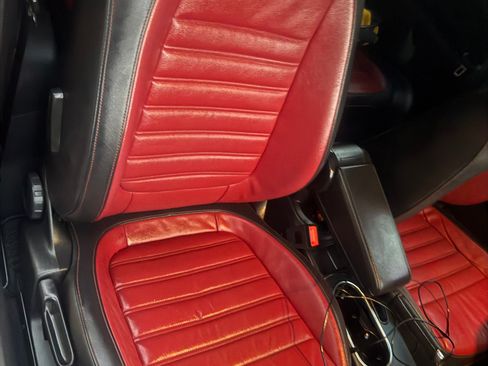 Used 2017 Volkswagen Beetle R-Line SEL image 9