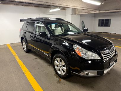 Used 2012 Subaru Outback 2.5i Limited w/ Moonroof Pkg