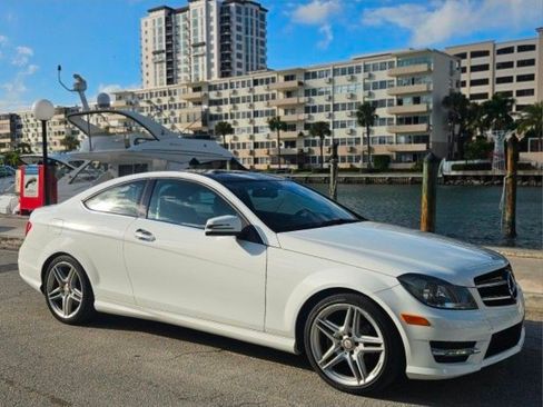 Used 2015 Mercedes-Benz C 250 Coupe image 12