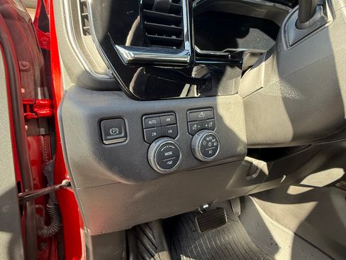 Used 2023 Chevrolet Silverado 1500 RST image 12