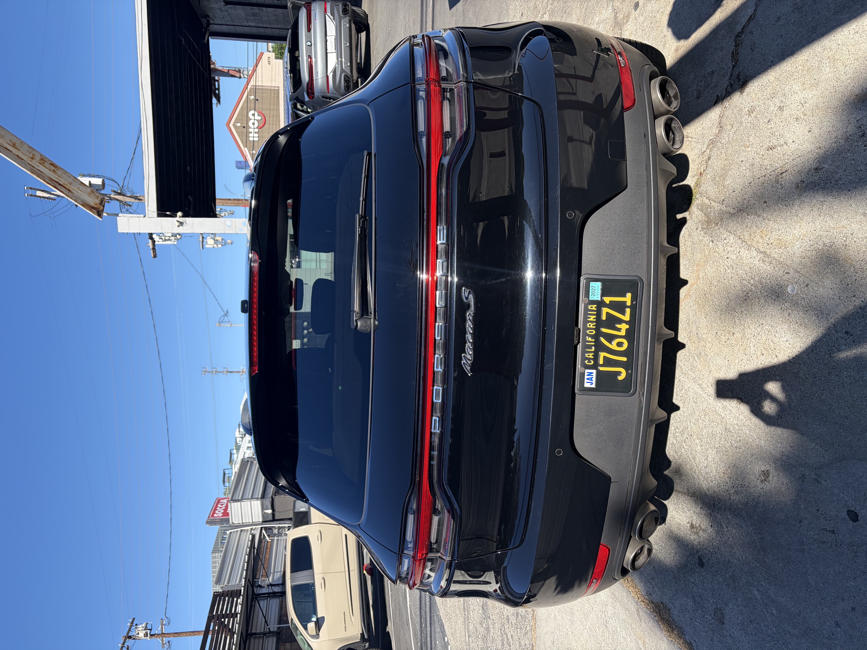Used 2021 Porsche Macan S AWD/4WD image 5