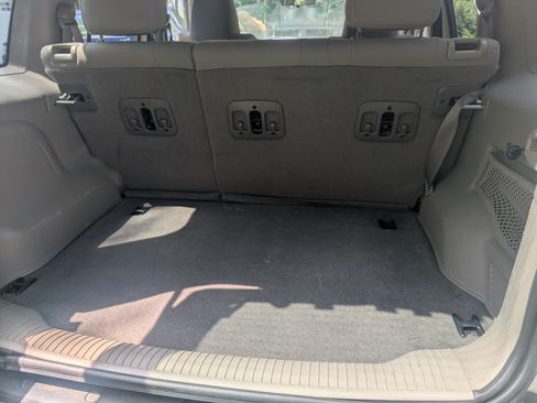 Used 2007 Jeep Liberty Sport image 9