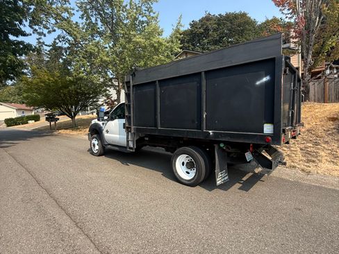 Used 2016 Ford F550 4x4 Regular Cab Super Duty image 5