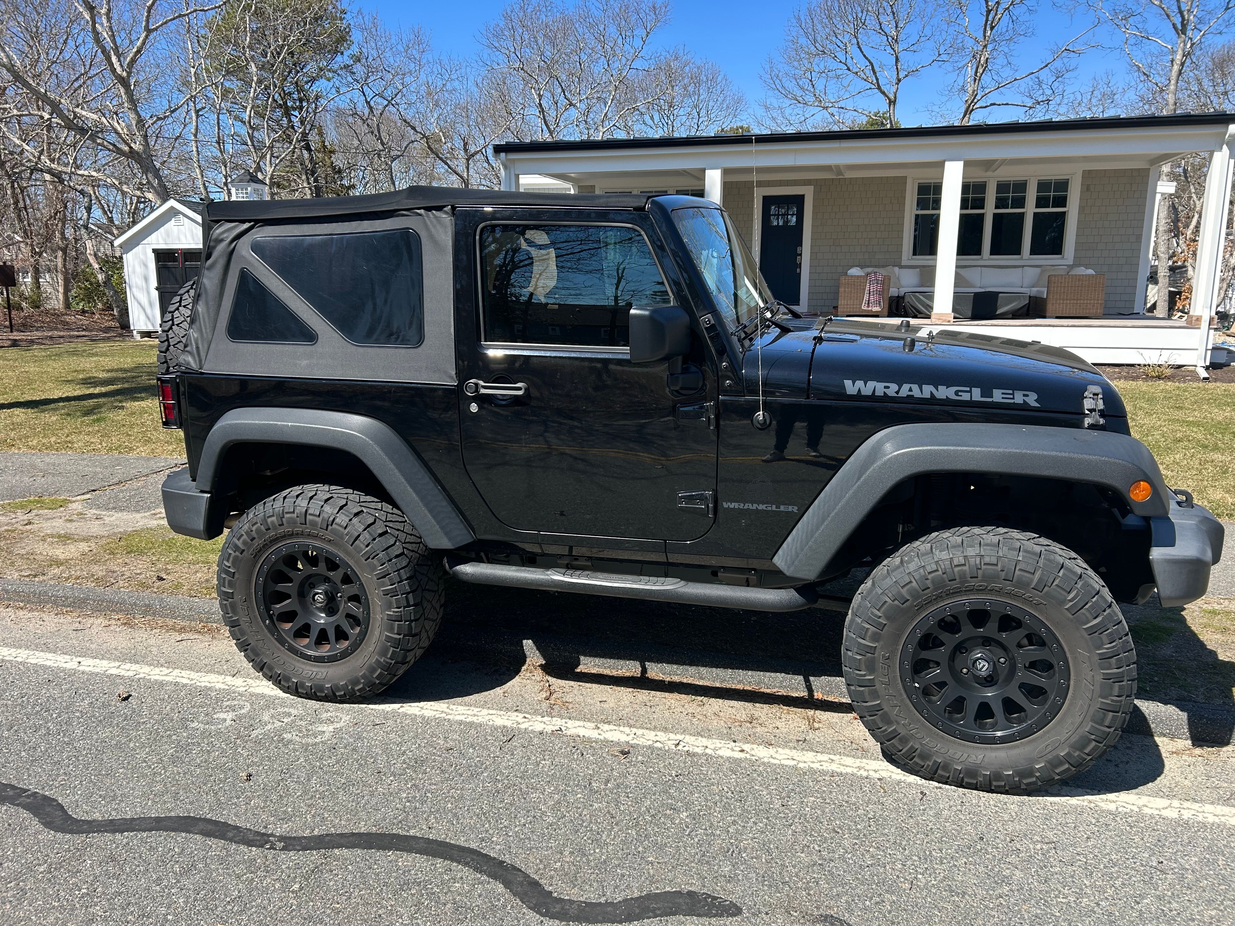 Used 2017 Jeep Wrangler Sport AWD/4WD image 11
