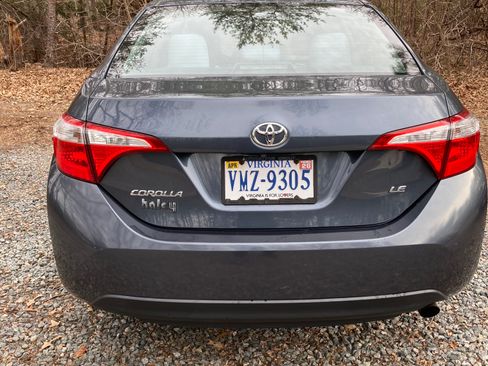 Used 2016 Toyota Corolla LE image 10