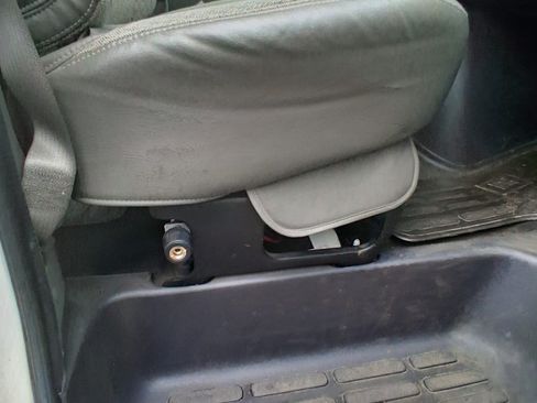 Used 2016 Chevrolet Express 3500 LT w/ LT Preferred Equipment Group image 8