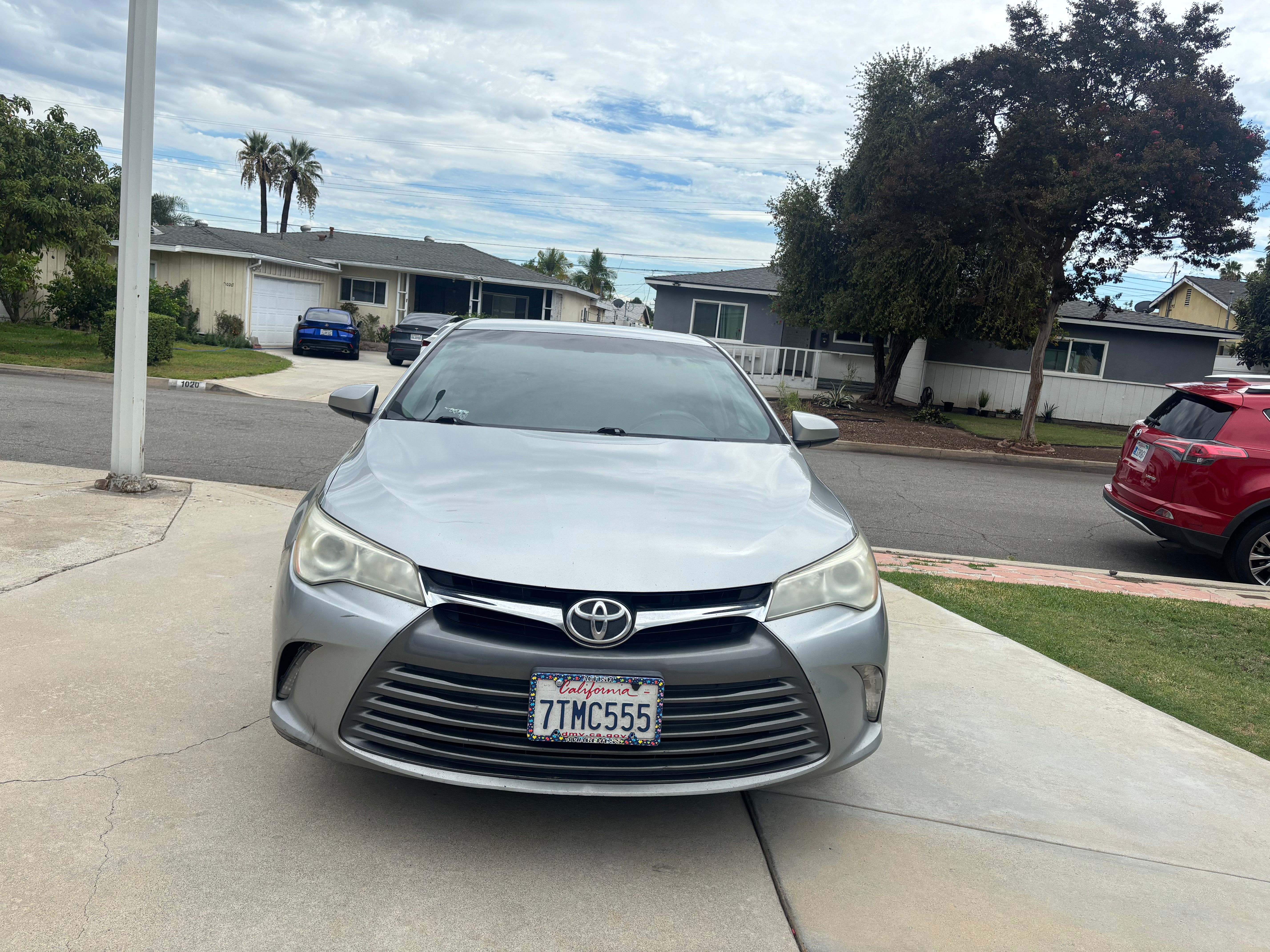Used 2016 Toyota Camry LE FWD image 5