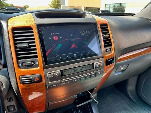 Used 2004 Lexus GX 470 470 Sport Utility 4D image 25