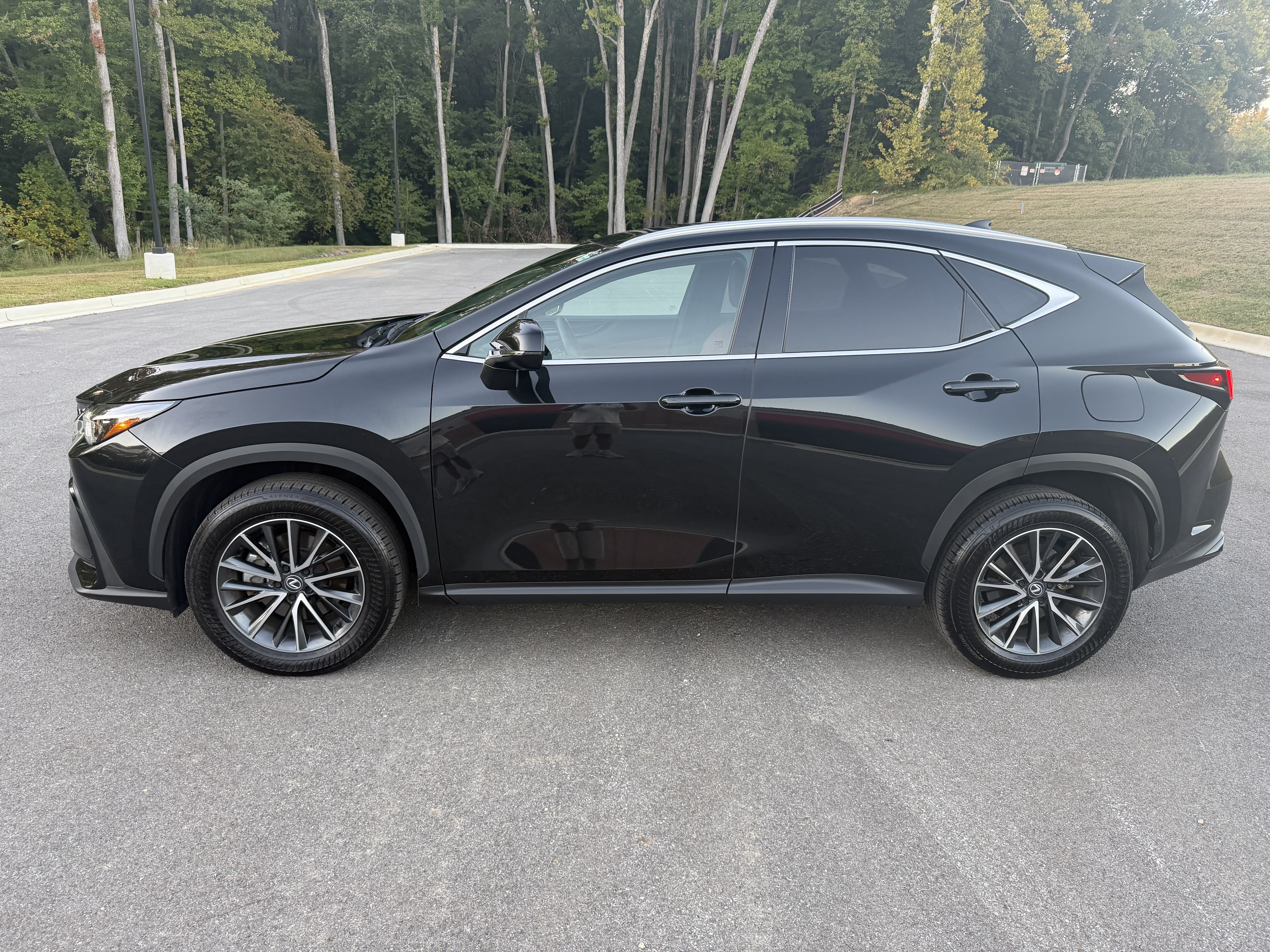Used 2025 Lexus NX 350h AWD w/ Cold Area Package image 8