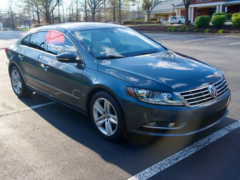 Used 2013 Volkswagen CC Sport image 5