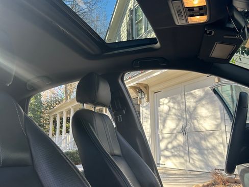 Used 2019 Honda Civic EX image 11