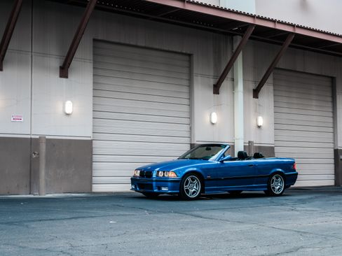Used 1999 BMW M3 Convertible RWD image 4