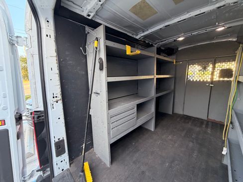 Used 2019 Ford Transit 150 130 Medium Roof image 12