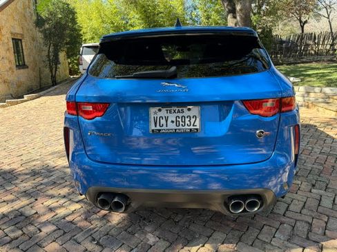 Used 2020 Jaguar F-PACE SVR image 5