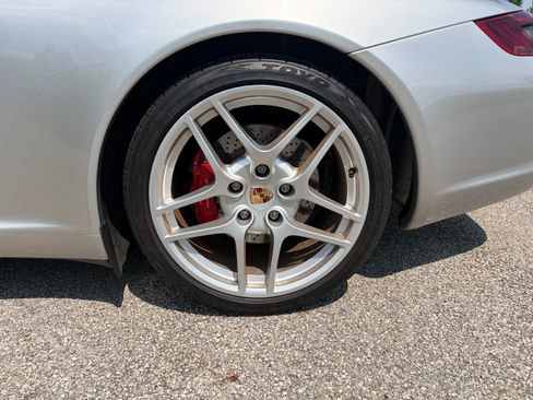 Used 2005 Porsche 911 Carrera S RWD image 16