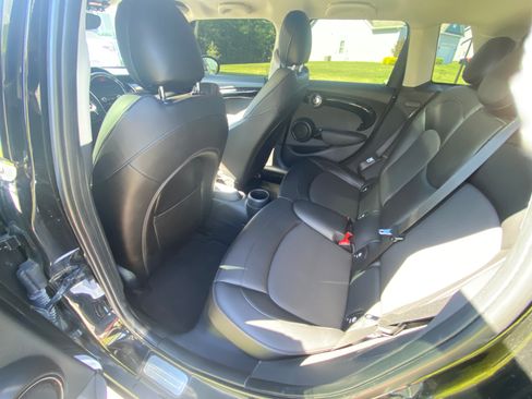 Used 2016 MINI Cooper S FWD image 11